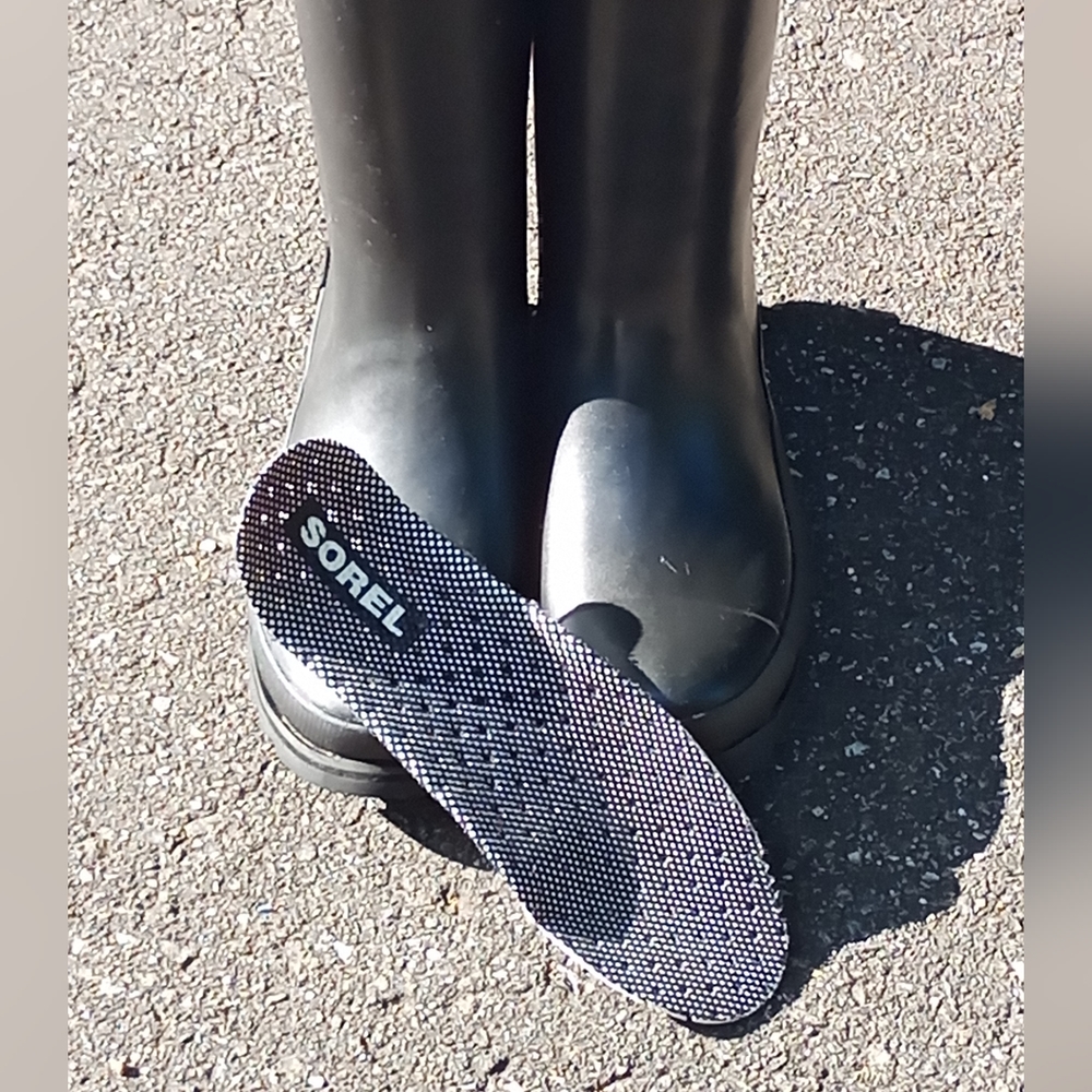 Sorel Joan Wedge Tall Waterproof (low heel) Rain Boots (pre-loved) - Picture 8 of 16